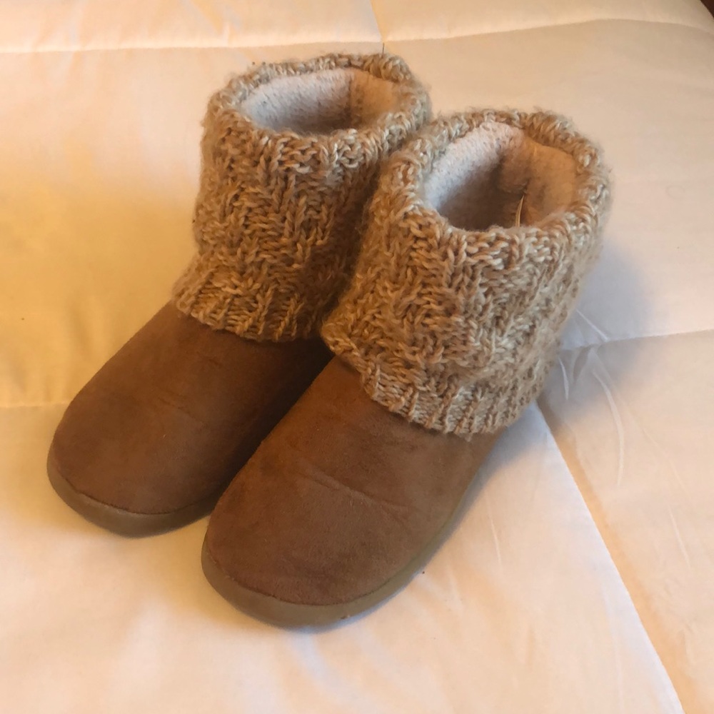 Tan Slipper boots